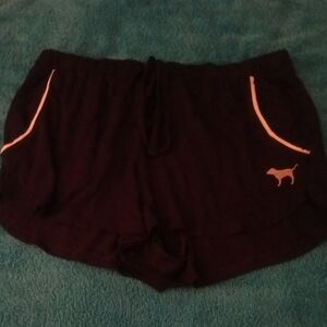 Vs Pink  Women's Black Athletic Shorts